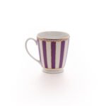 فنجان بنفسجي