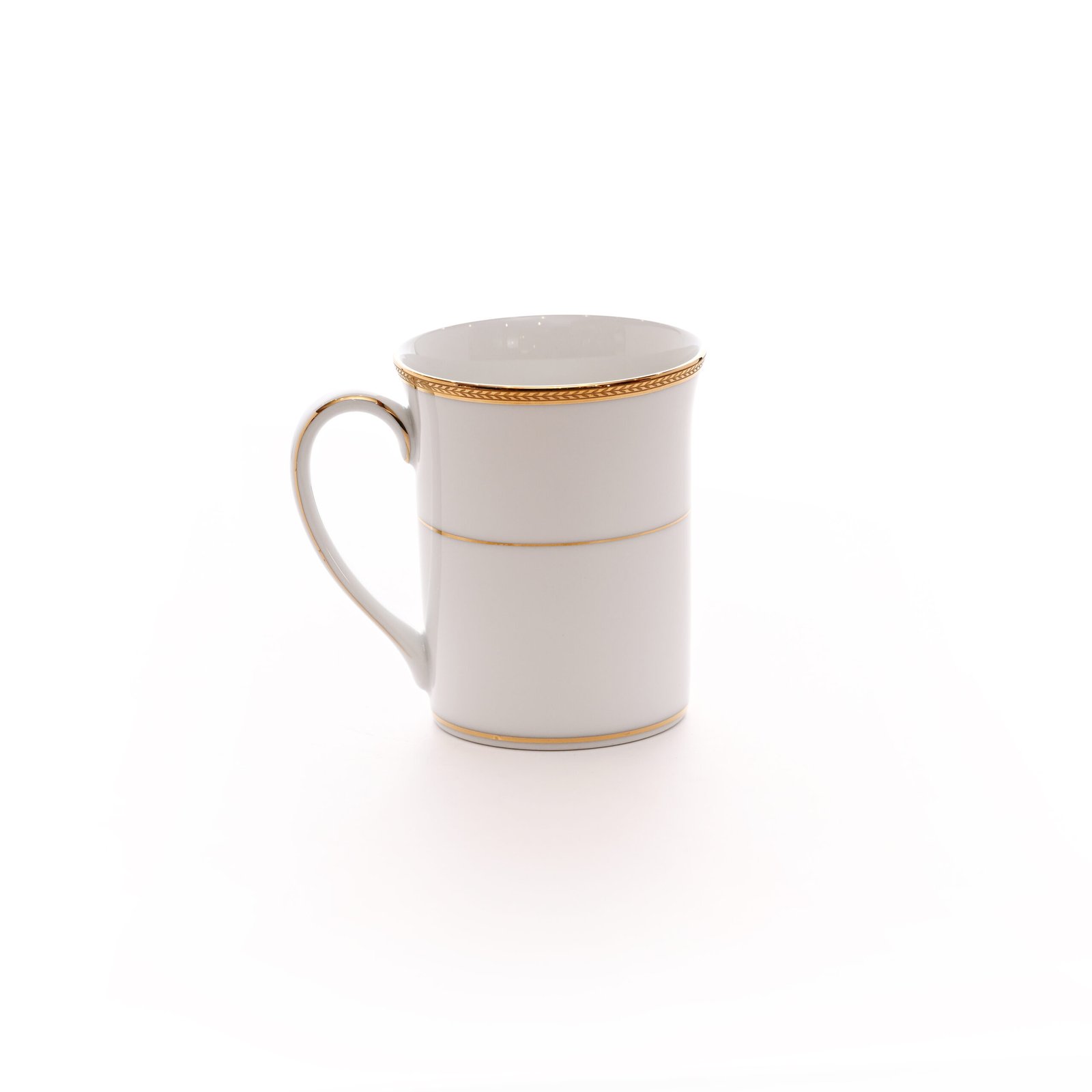 1511300663 فنجان قهوة ابيض